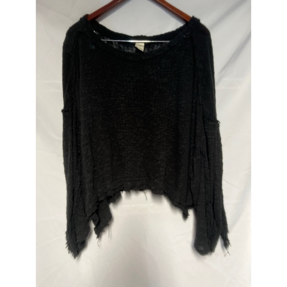 We the free top Women's Black Sweater - Picture 1 of 3